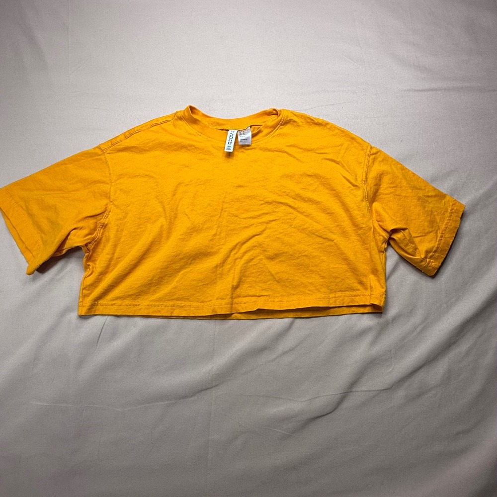 H&M Divided Mustard Yellow Boxy Crop Top Tee Women XS